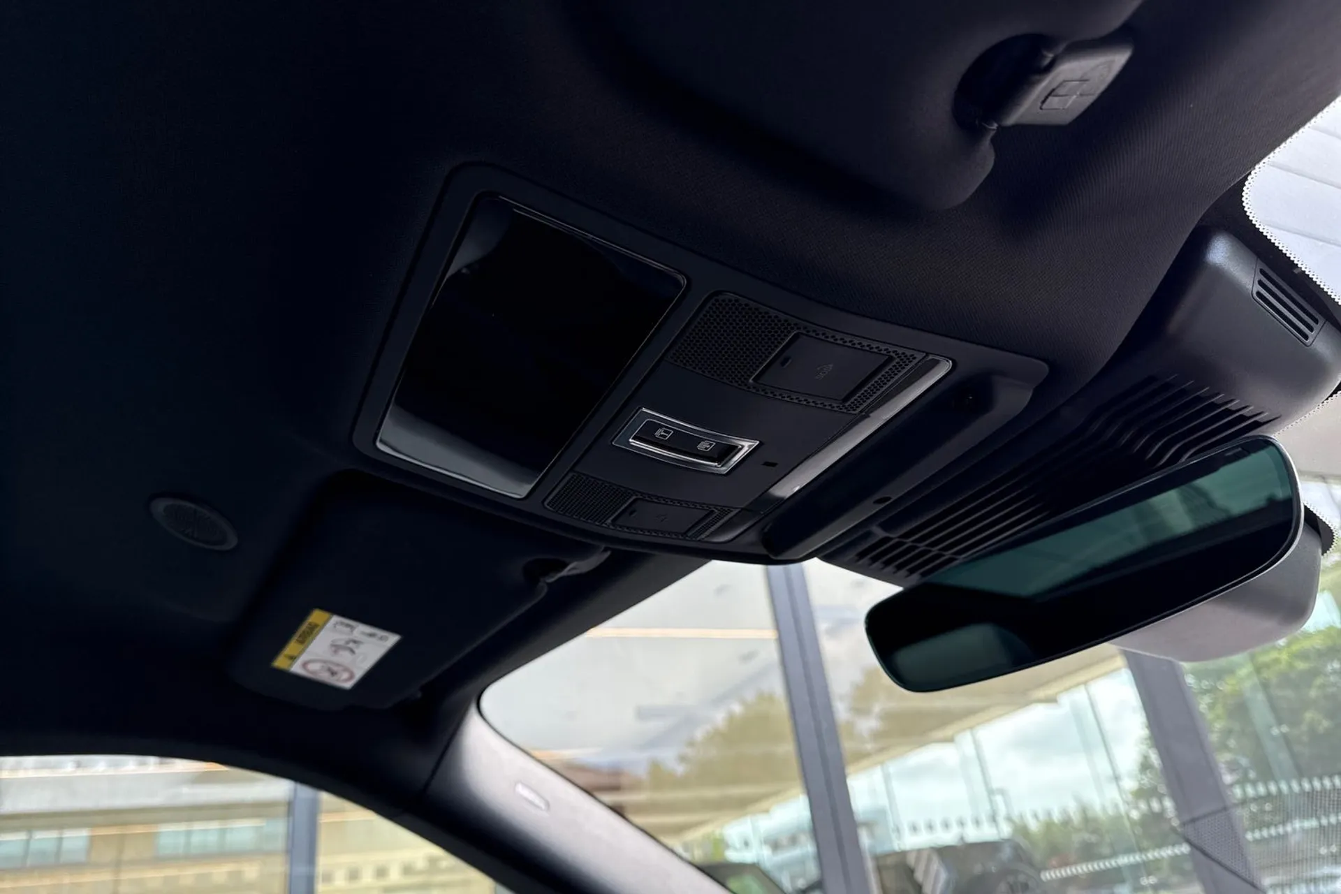 LAND ROVER RANGE ROVER EVOQUE thumbnail image number 26
