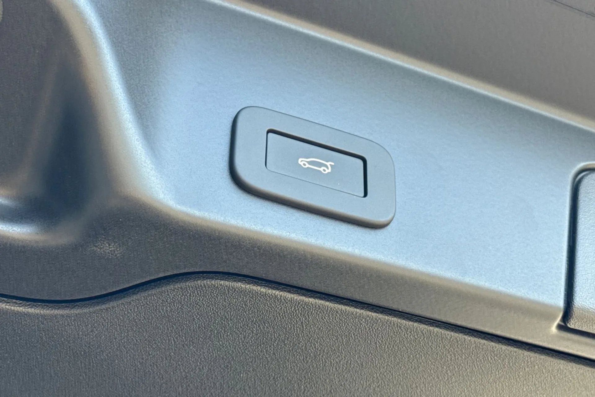 LAND ROVER RANGE ROVER EVOQUE thumbnail image number 29