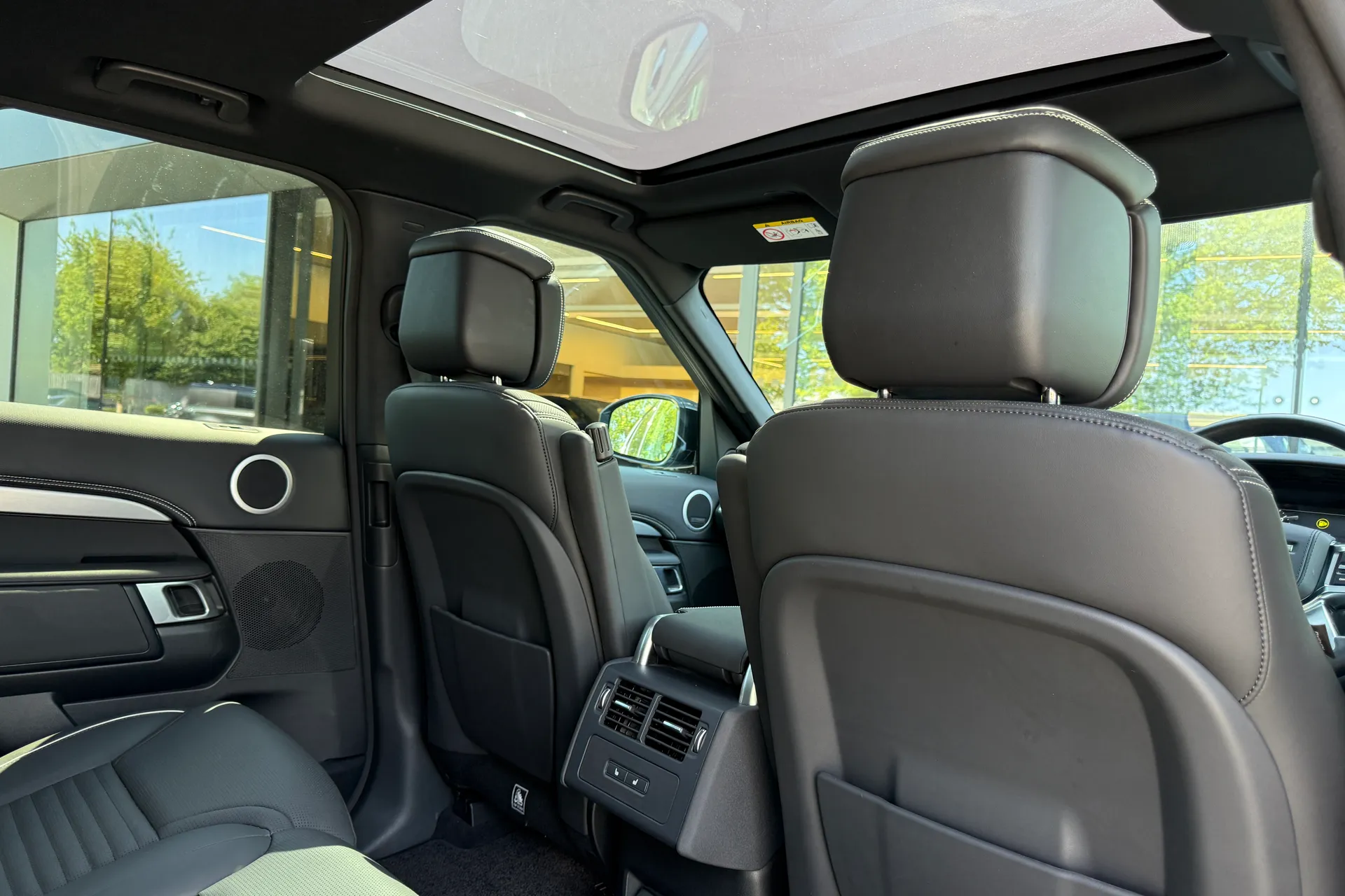LAND ROVER DISCOVERY thumbnail image number 28
