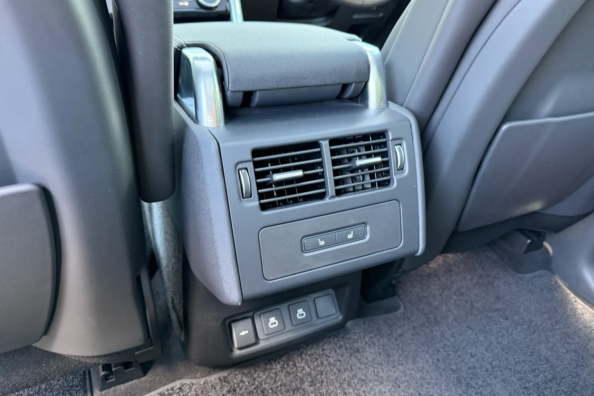 LAND ROVER DISCOVERY thumbnail image number 34