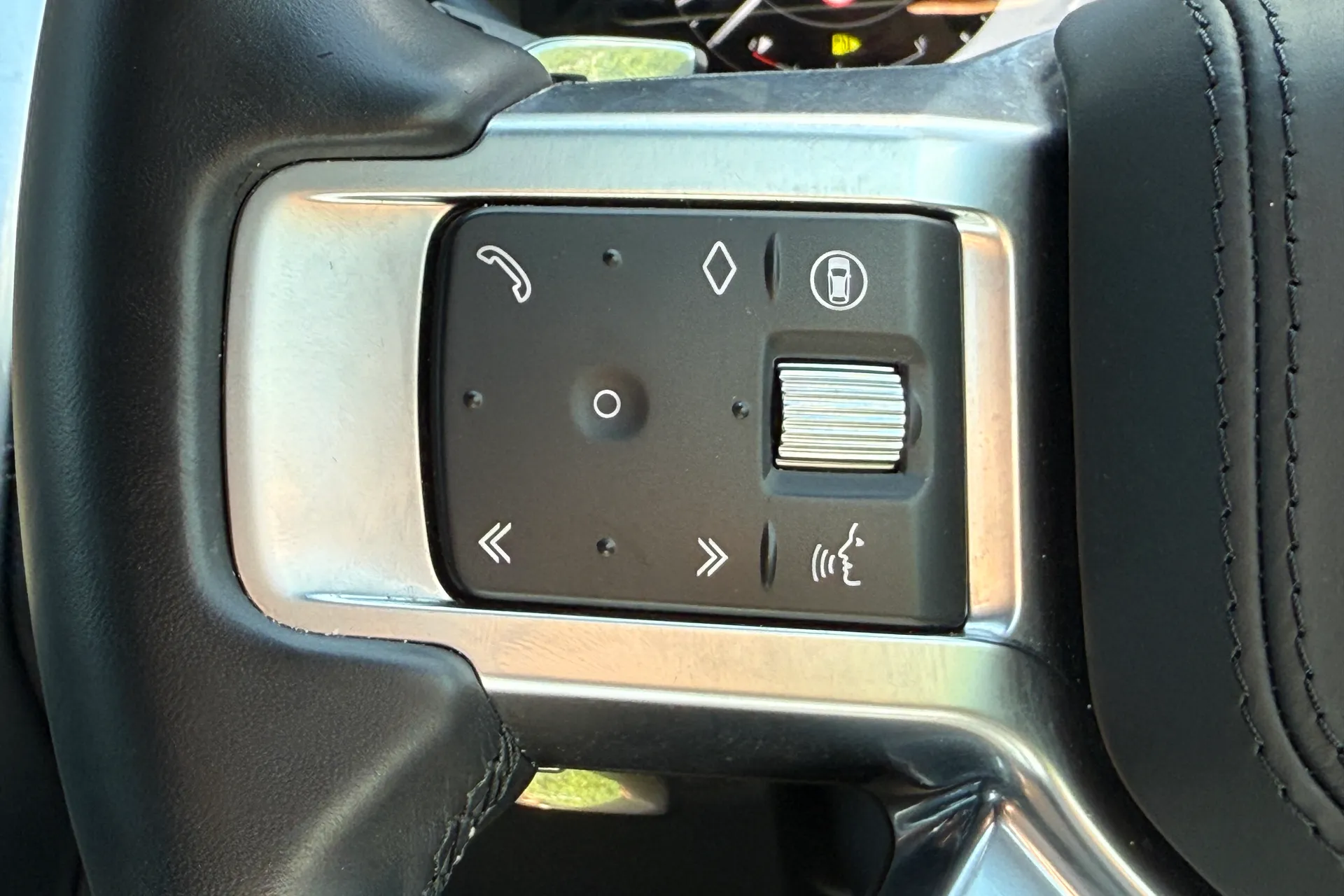 LAND ROVER DISCOVERY thumbnail image number 47