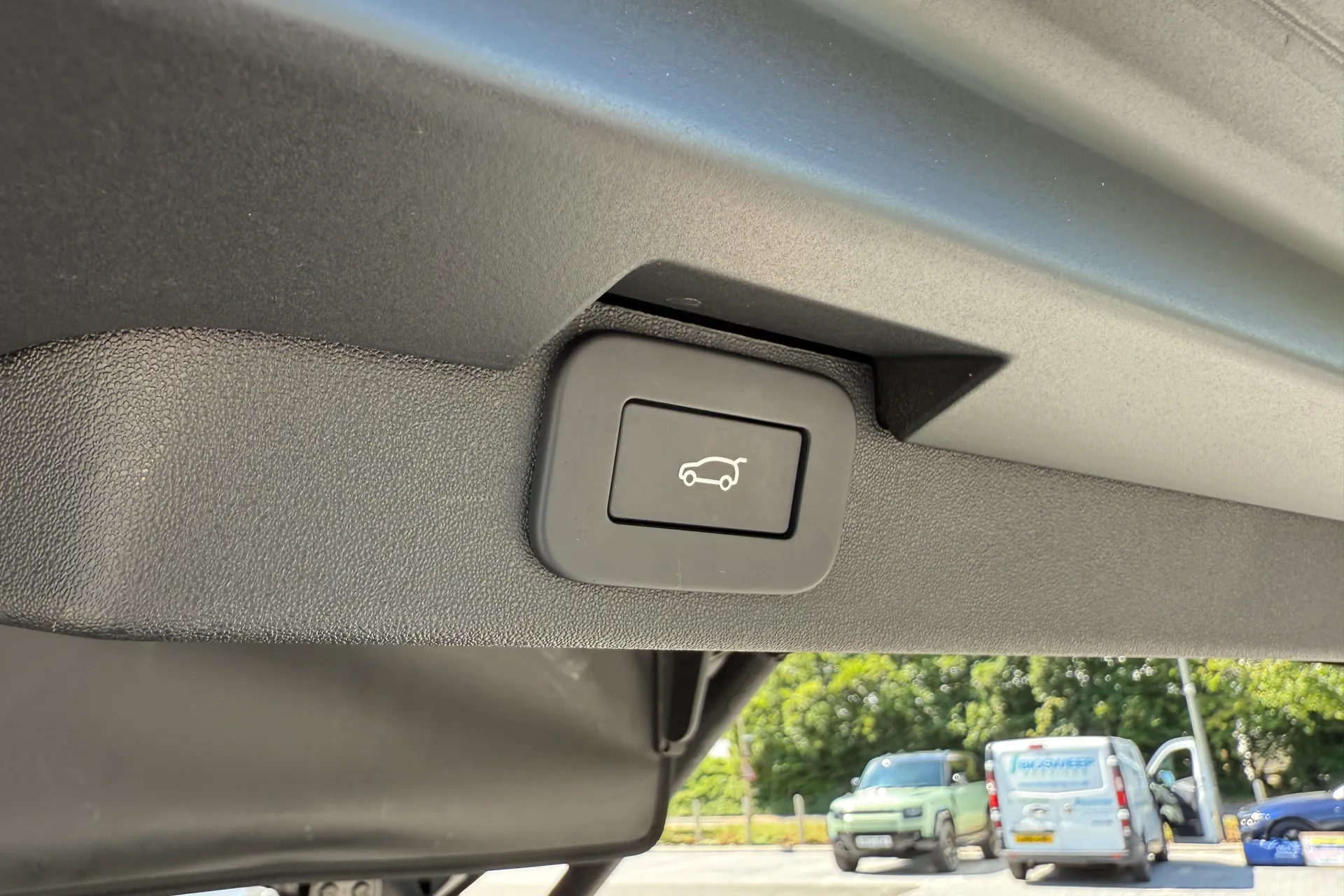 LAND ROVER DISCOVERY thumbnail image number 24