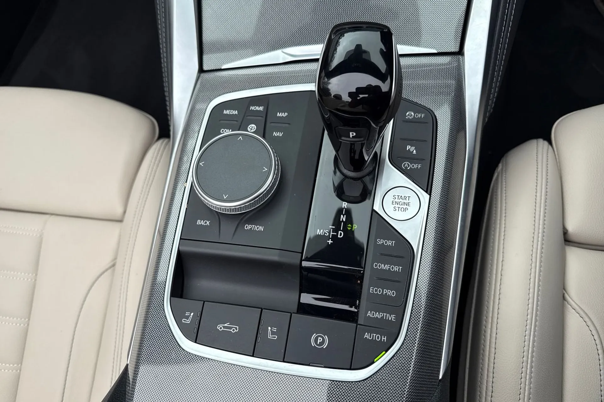 BMW 4 SERIES thumbnail image number 45
