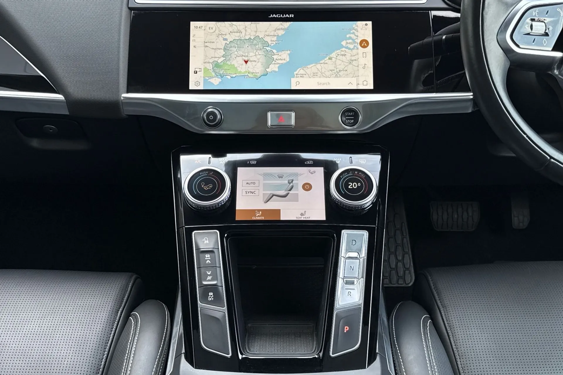 Jaguar I-PACE thumbnail image number 26