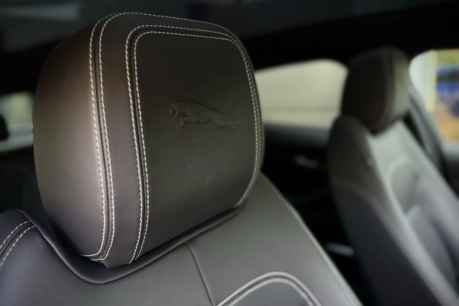 Jaguar I-PACE thumbnail image number 41