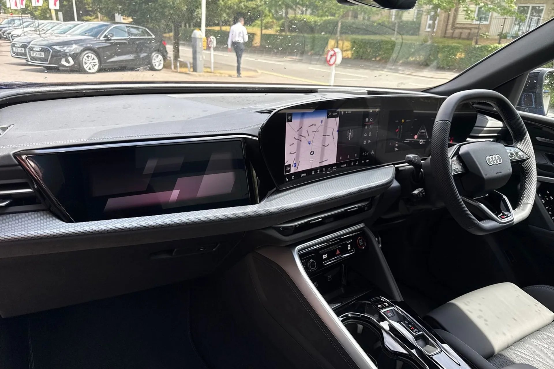 Audi Q5 thumbnail image number 27