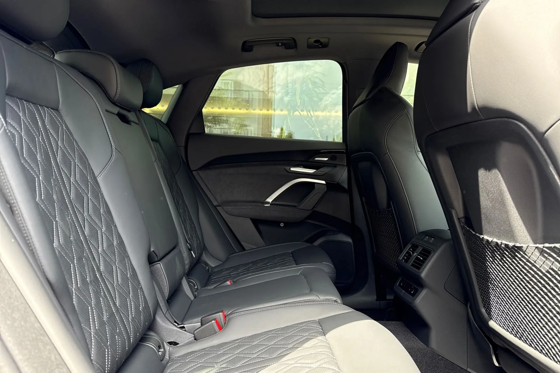 Audi Q5 thumbnail image number 22