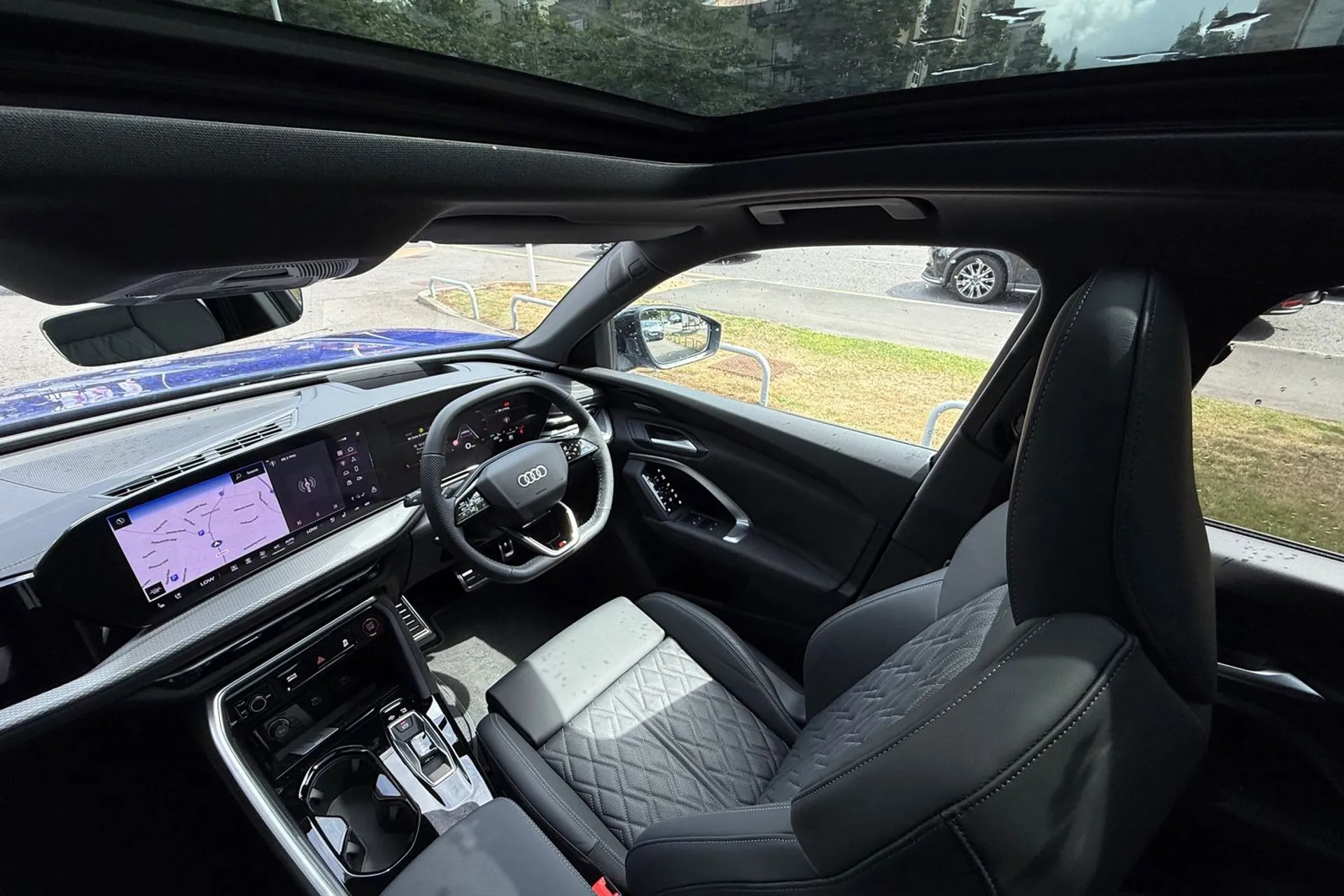 Audi Q5 thumbnail image number 33