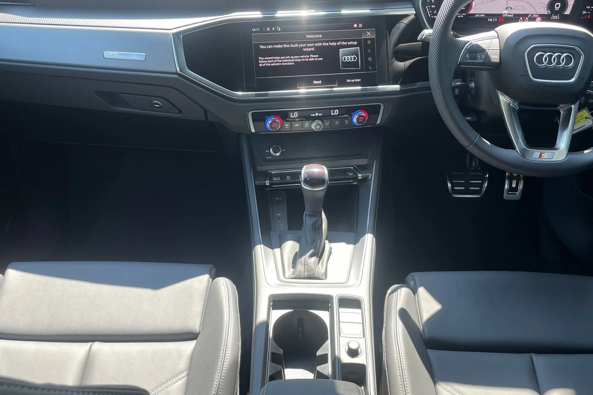 Audi Q3 thumbnail image number 34