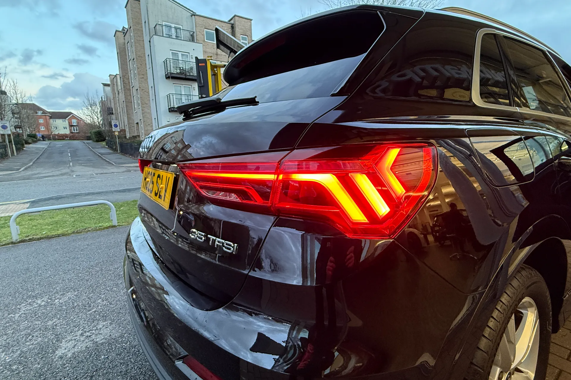 Audi Q3 thumbnail image number 42