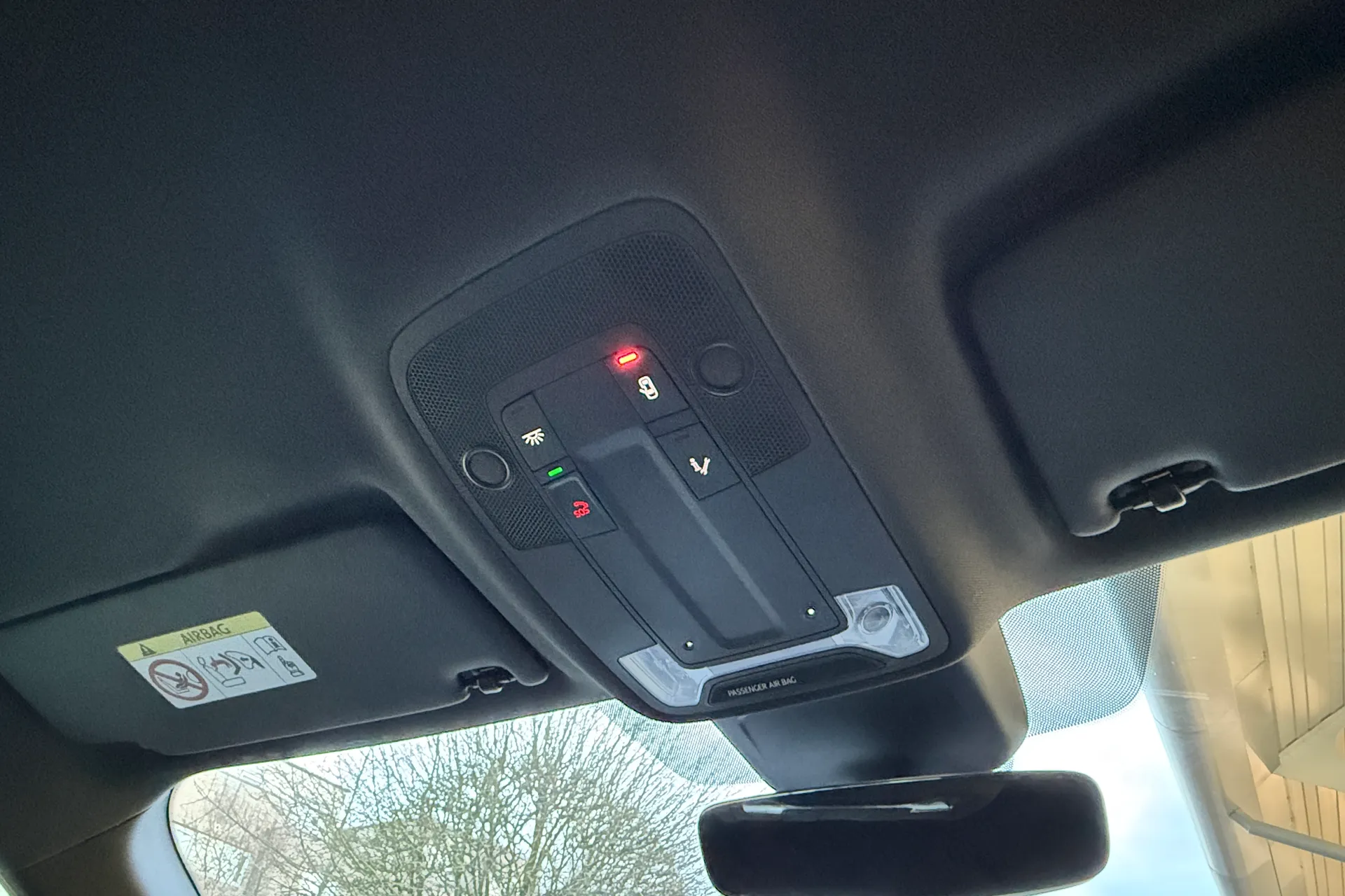 Audi Q3 thumbnail image number 30