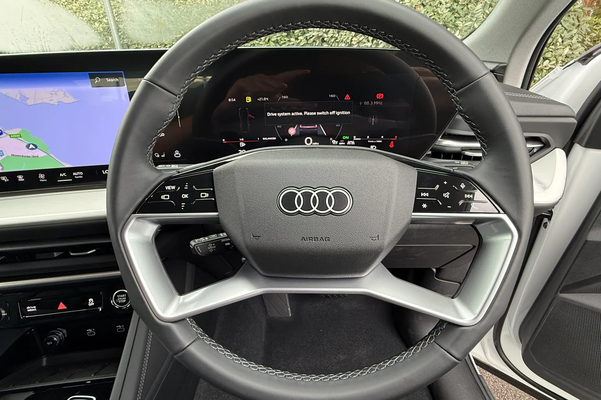 Audi Q5 thumbnail image number 18