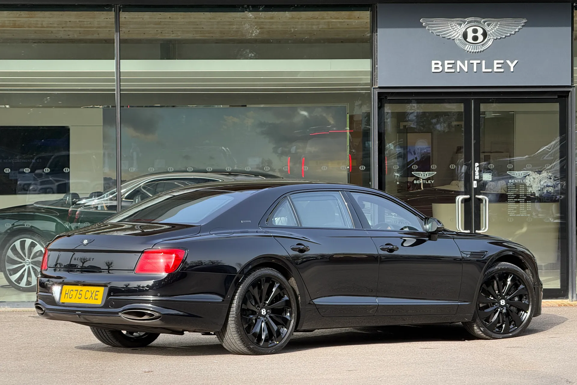 Bentley FLYING SPUR thumbnail image number 42