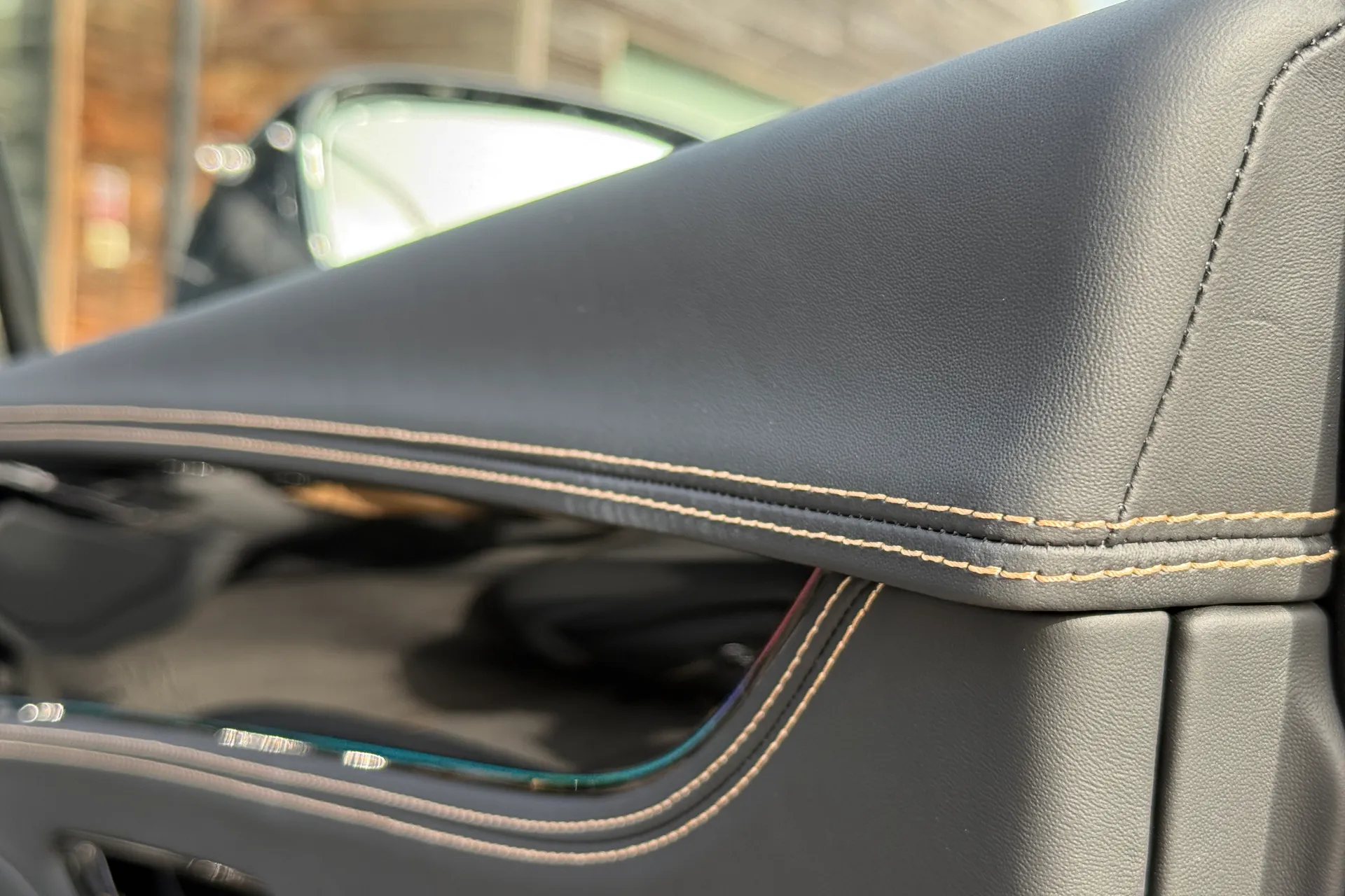 Bentley FLYING SPUR thumbnail image number 13