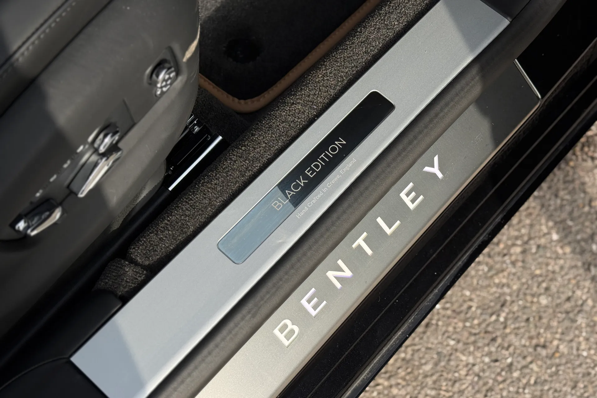 Bentley FLYING SPUR thumbnail image number 47