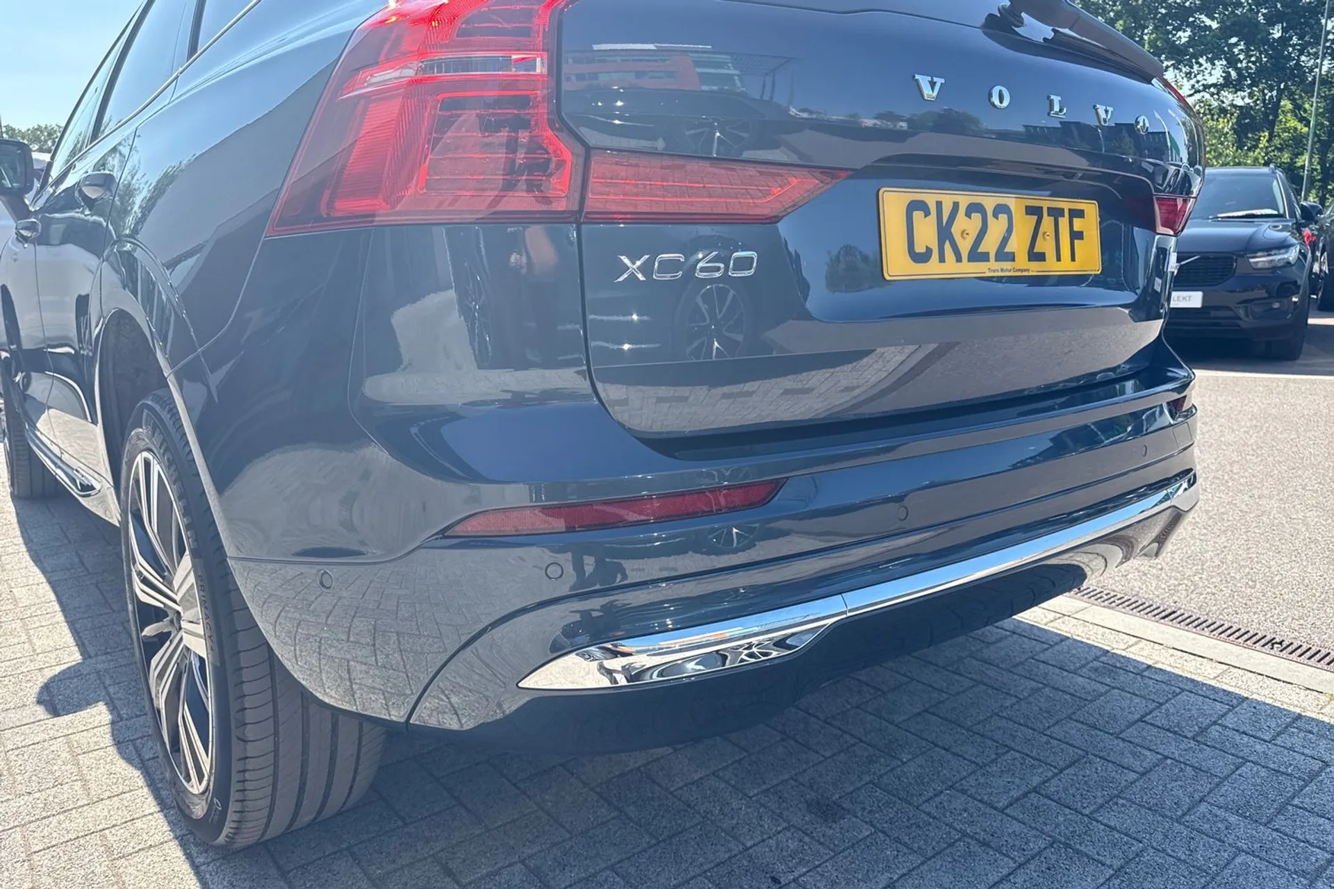 Volvo XC60 thumbnail image number 17
