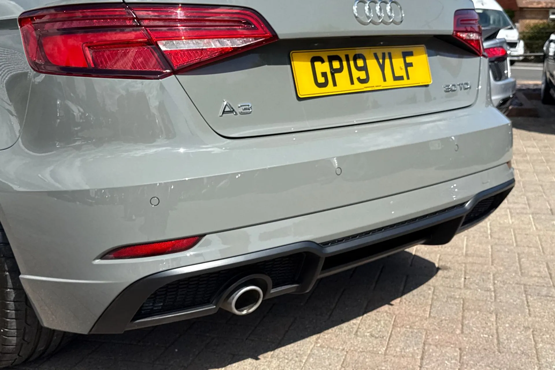 Audi A3 thumbnail image number 43