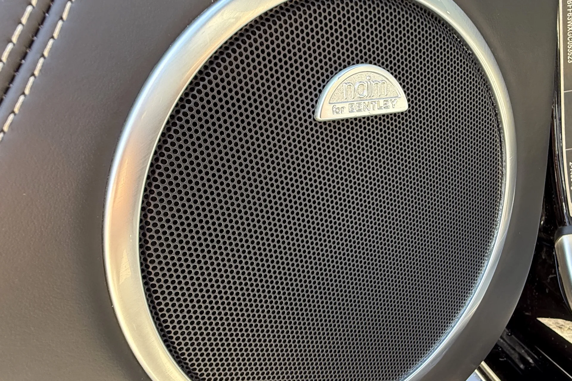 Bentley CONTINENTAL GT thumbnail image number 4