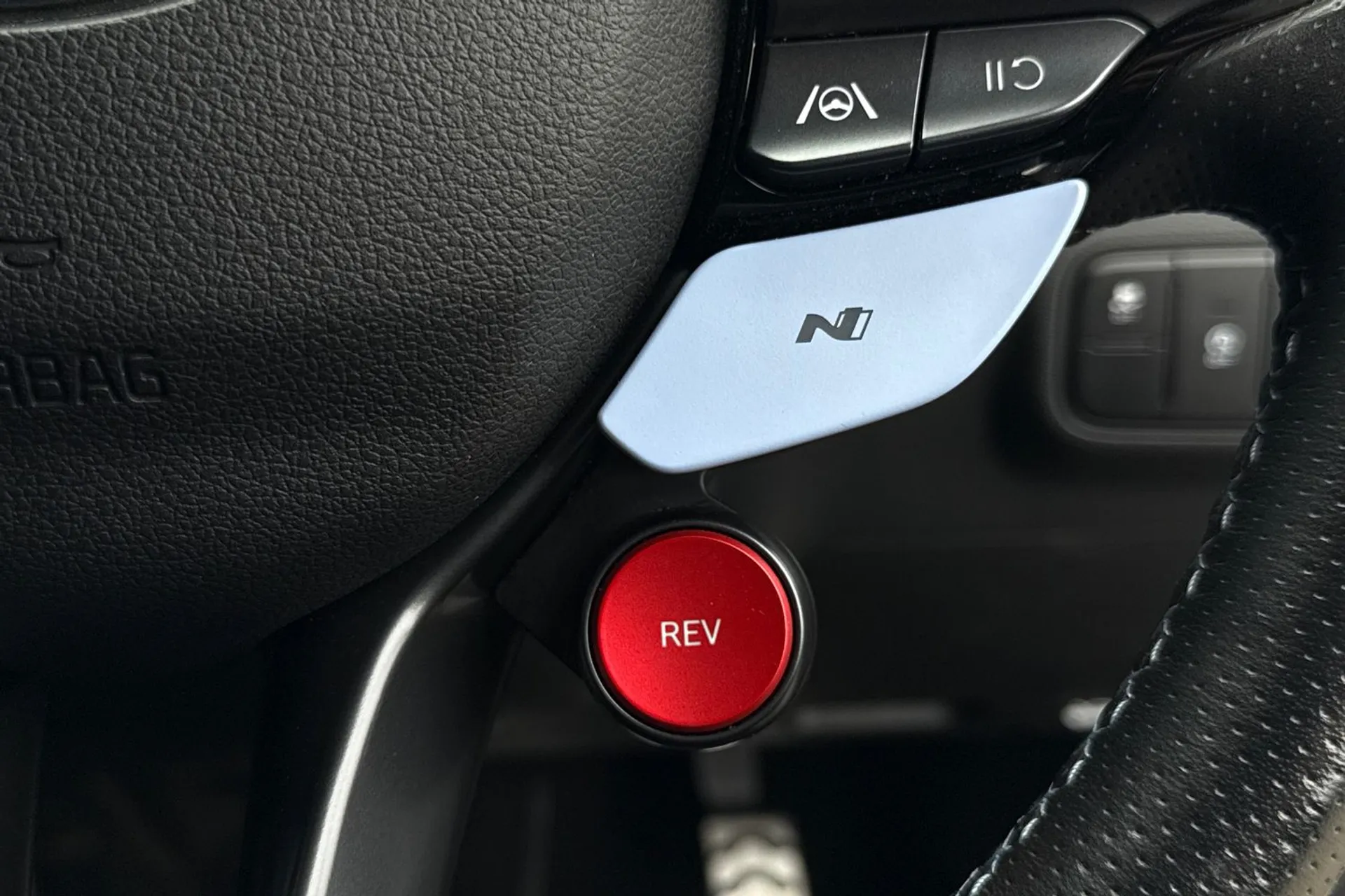 HYUNDAI I20 thumbnail image number 42