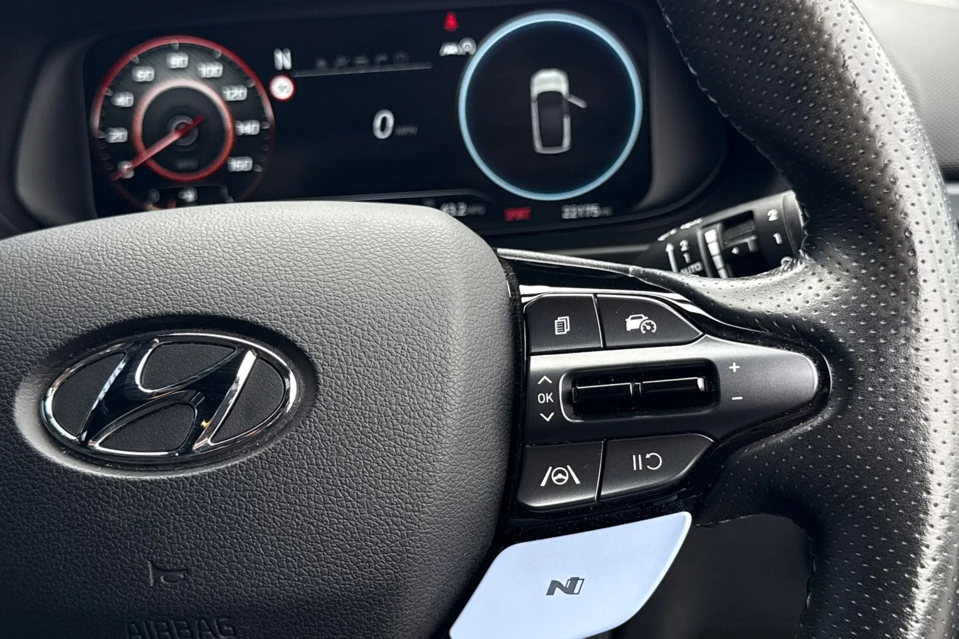 HYUNDAI I20 thumbnail image number 37