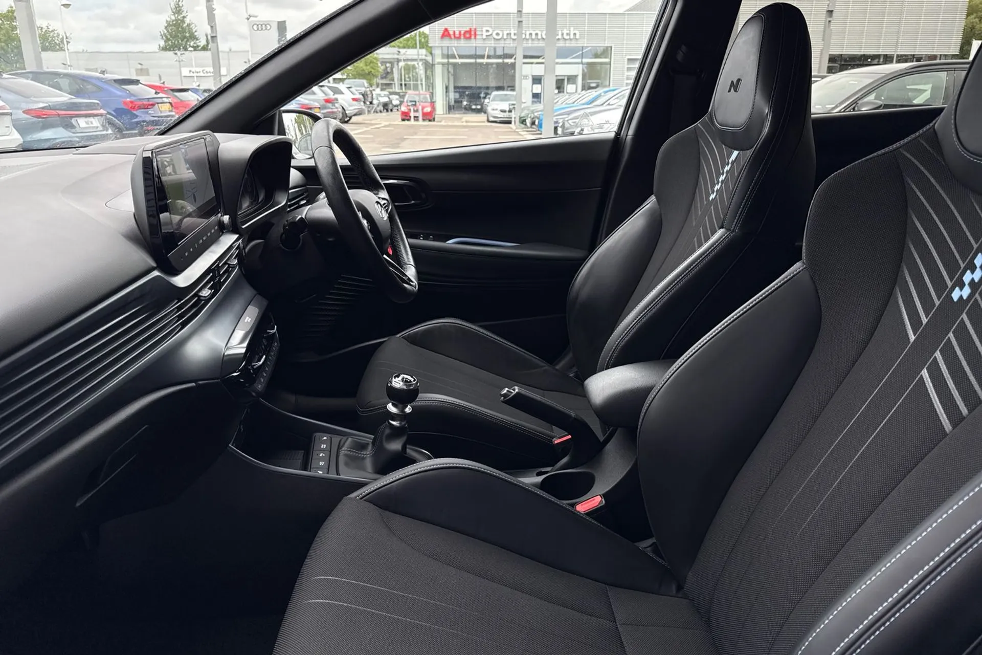 HYUNDAI I20 thumbnail image number 28