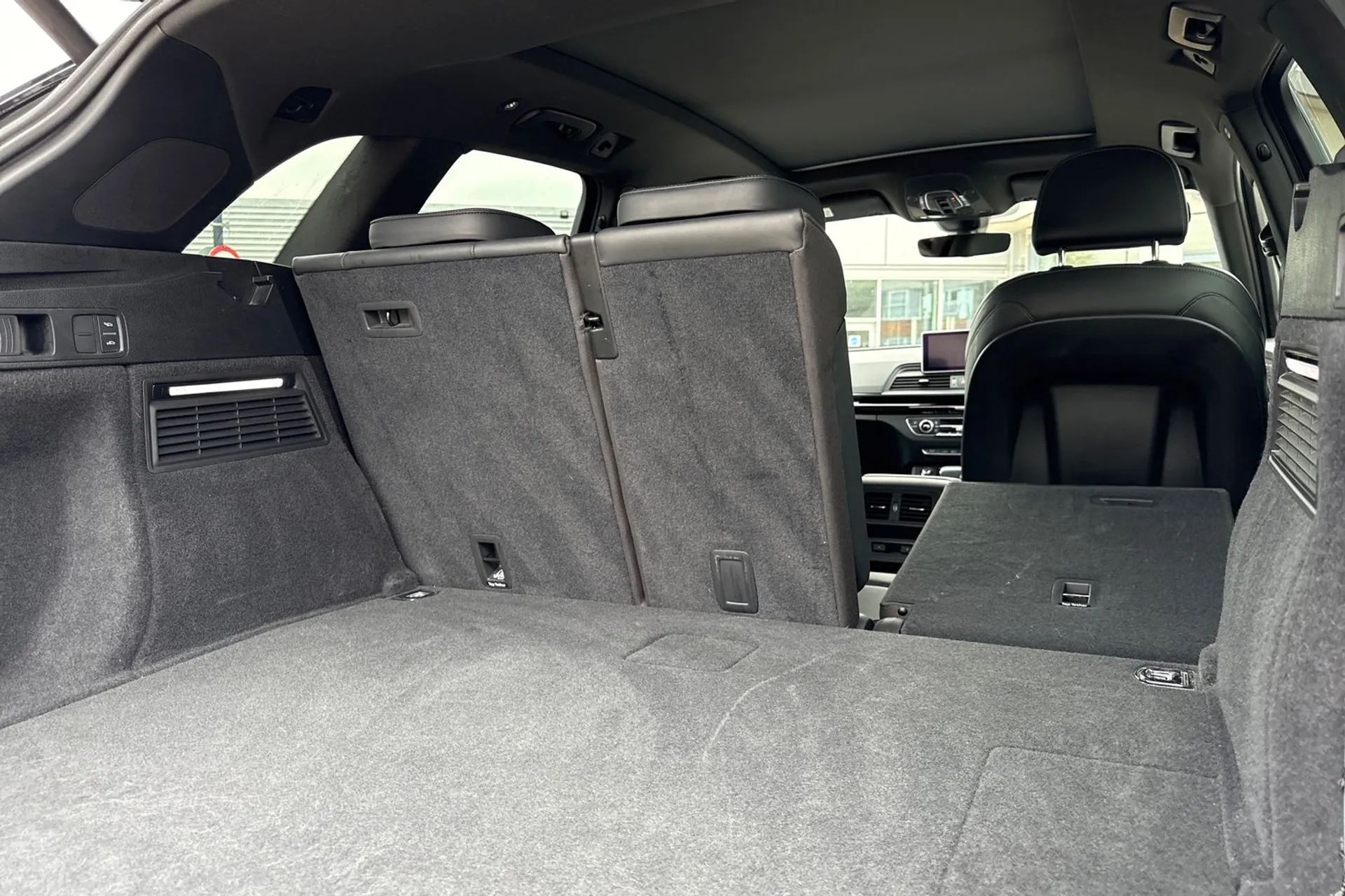 Audi Q5 thumbnail image number 41