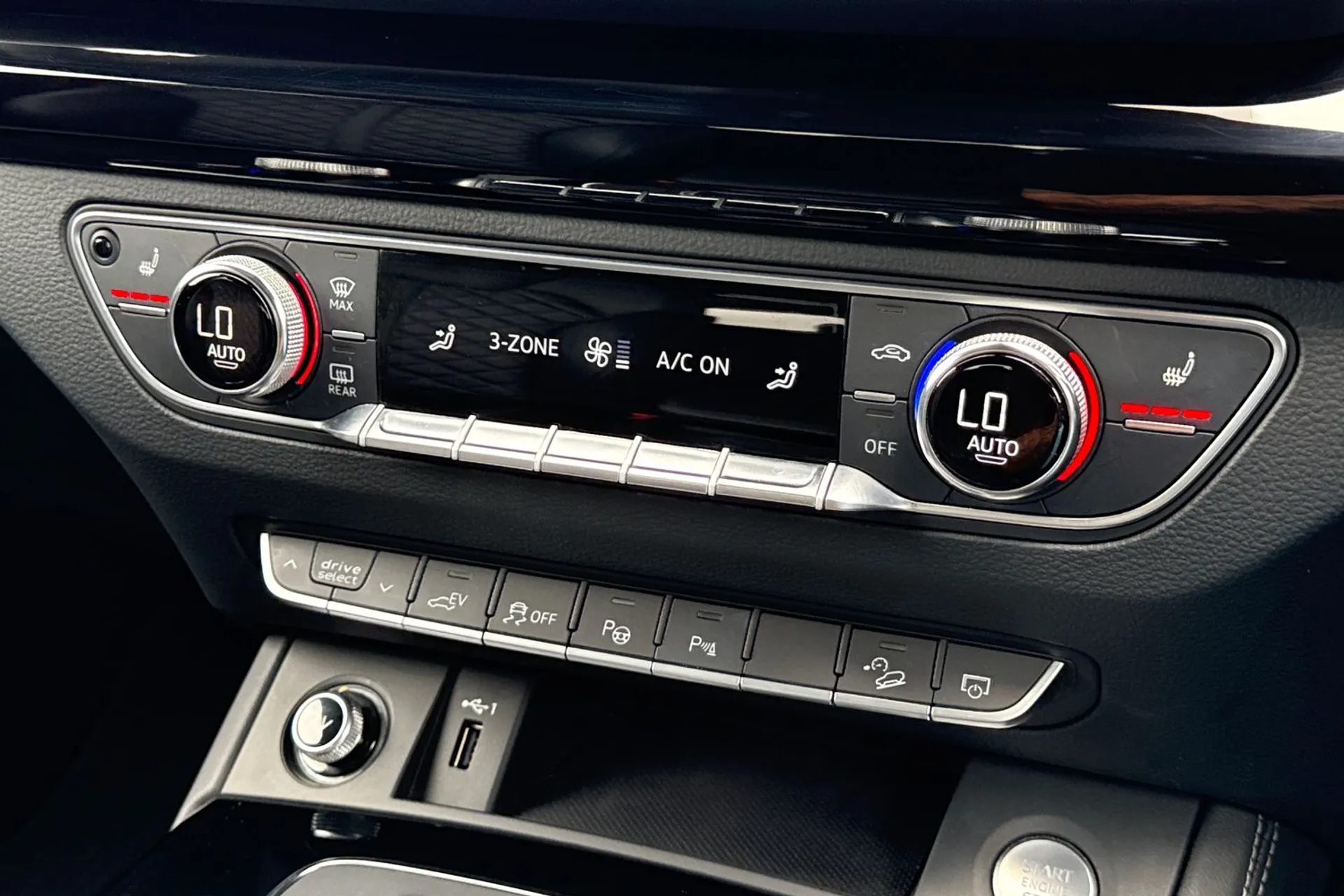 Audi Q5 thumbnail image number 18