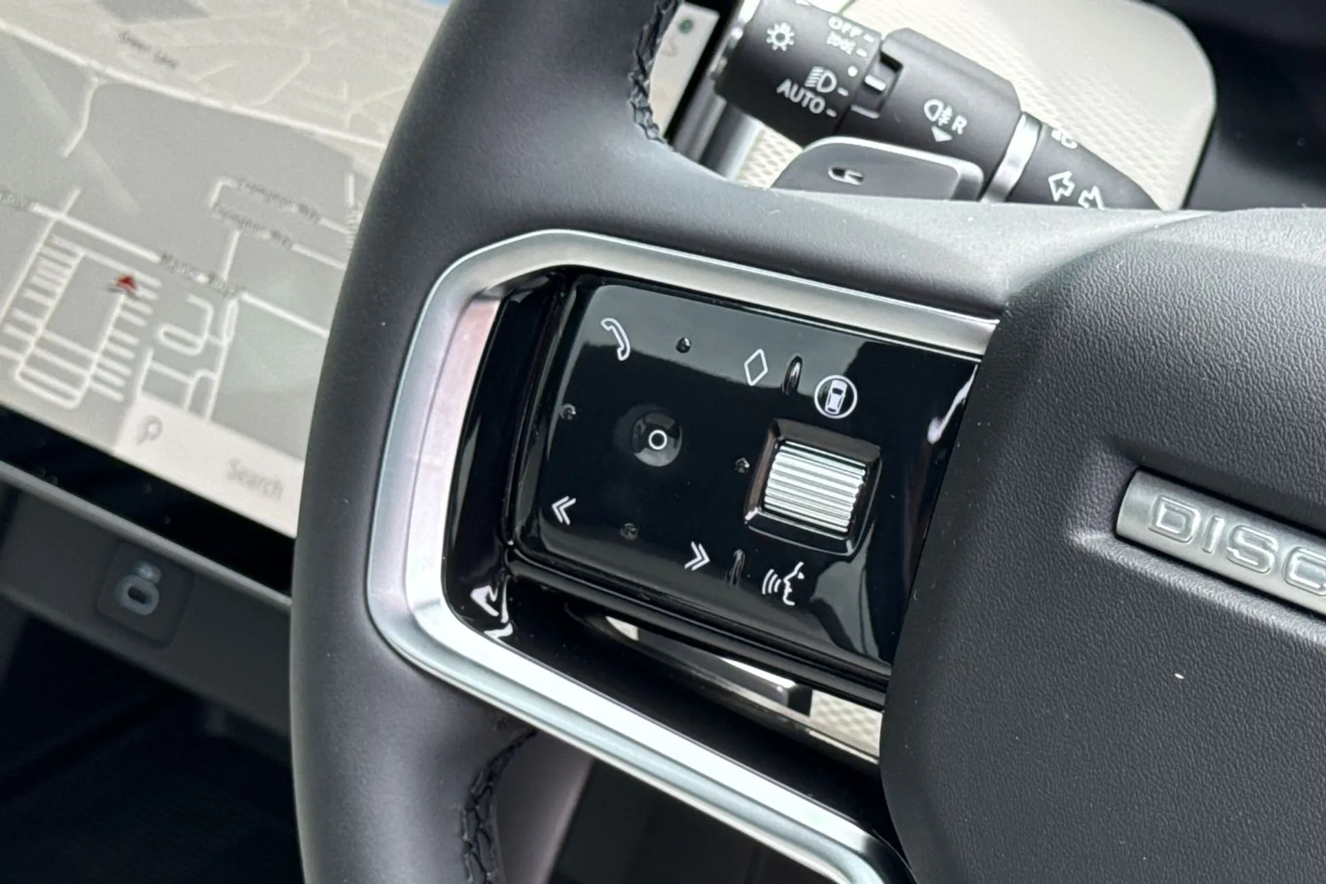LAND ROVER DISCOVERY SPORT thumbnail image number 47