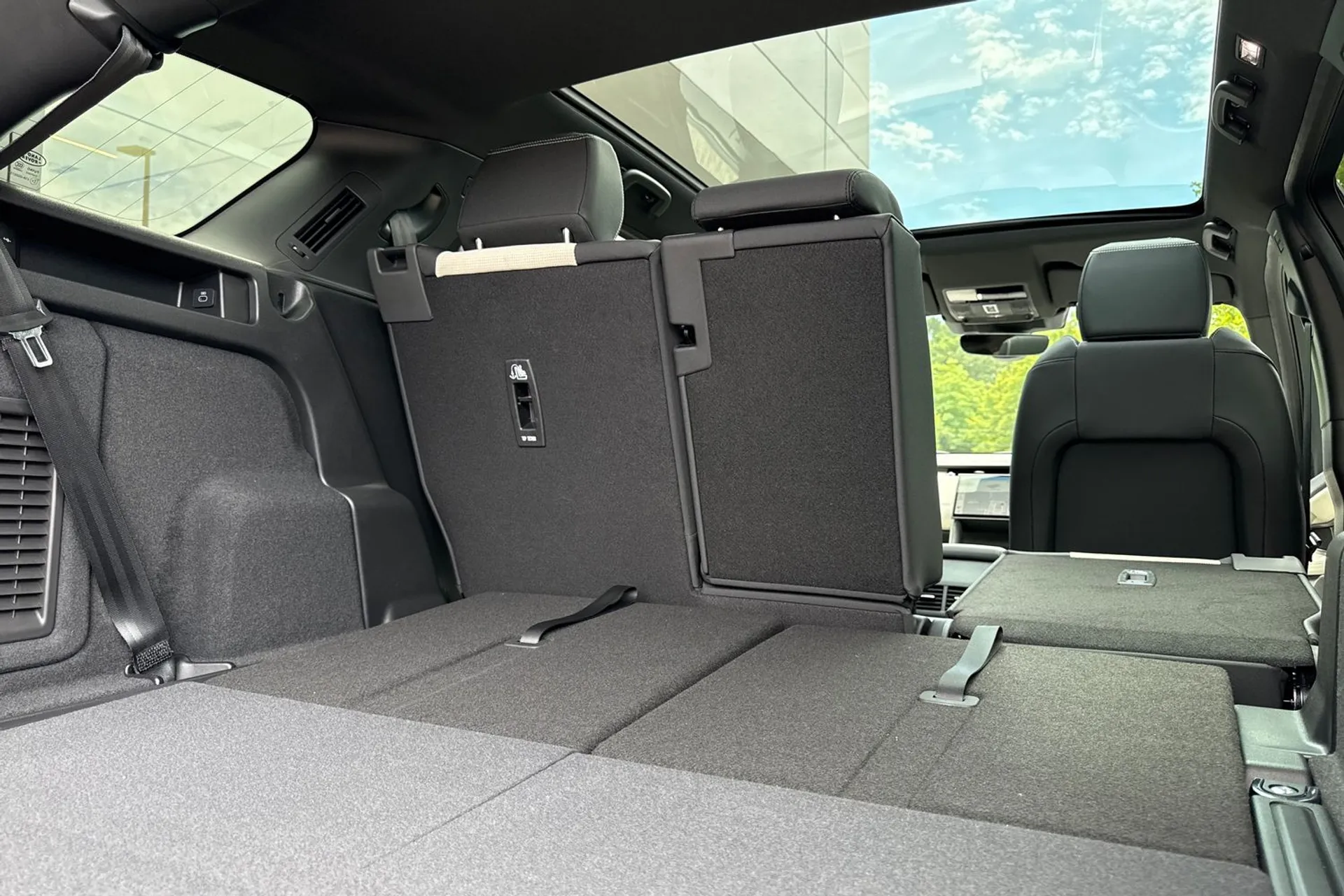 LAND ROVER DISCOVERY SPORT thumbnail image number 35