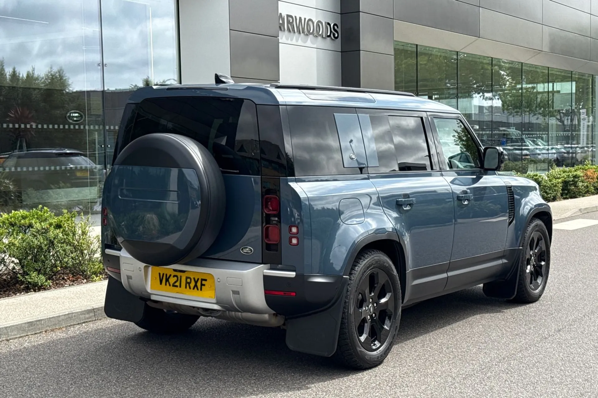 LAND ROVER DEFENDER thumbnail image number 11