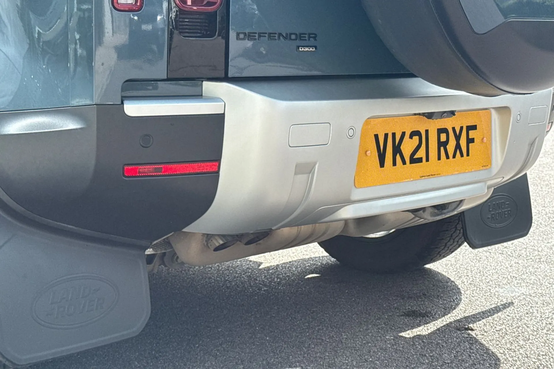 LAND ROVER DEFENDER thumbnail image number 25