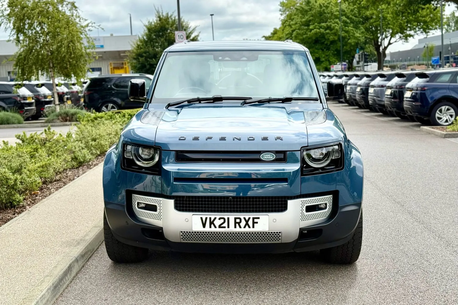 LAND ROVER DEFENDER thumbnail image number 20