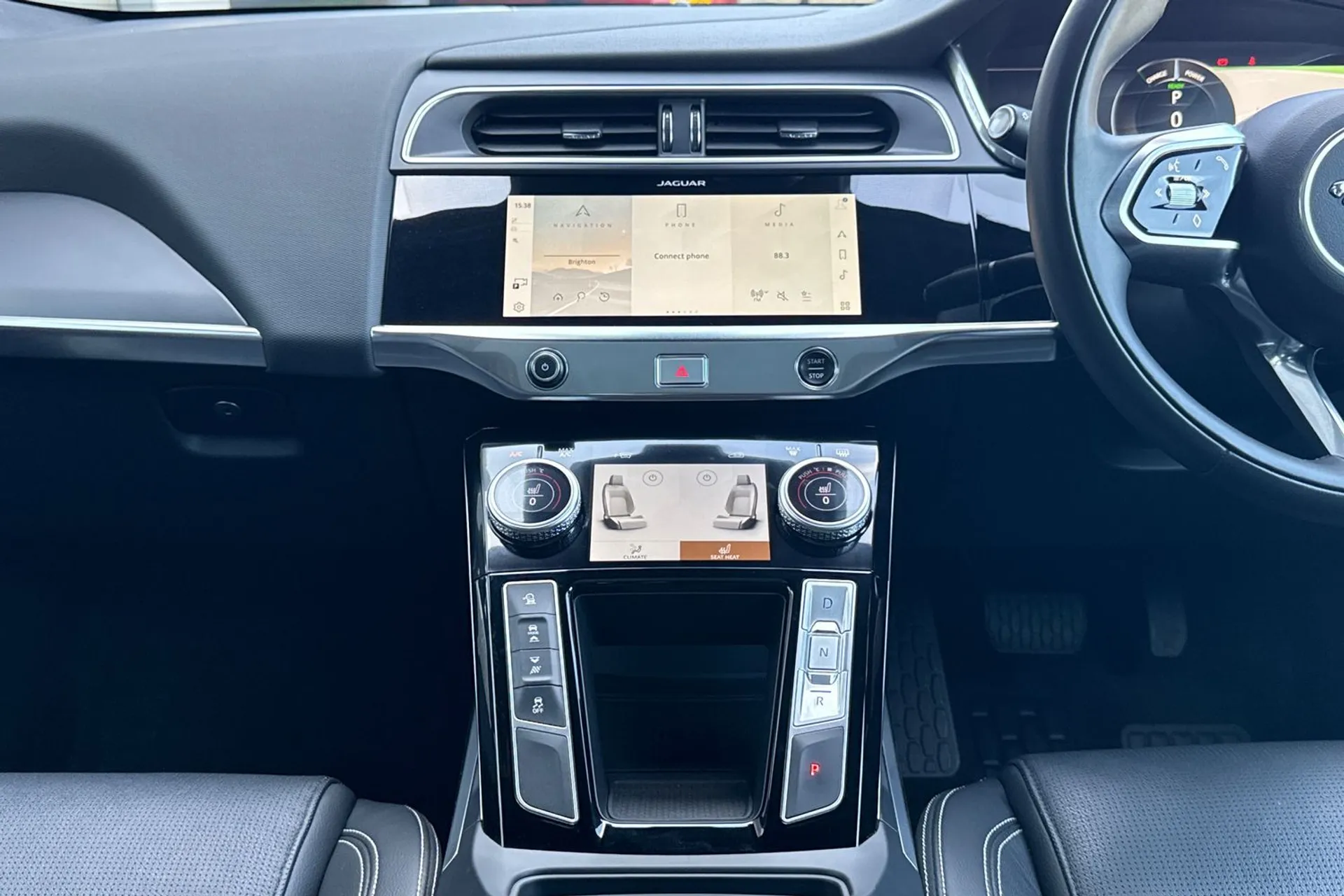 Jaguar I-PACE thumbnail image number 53