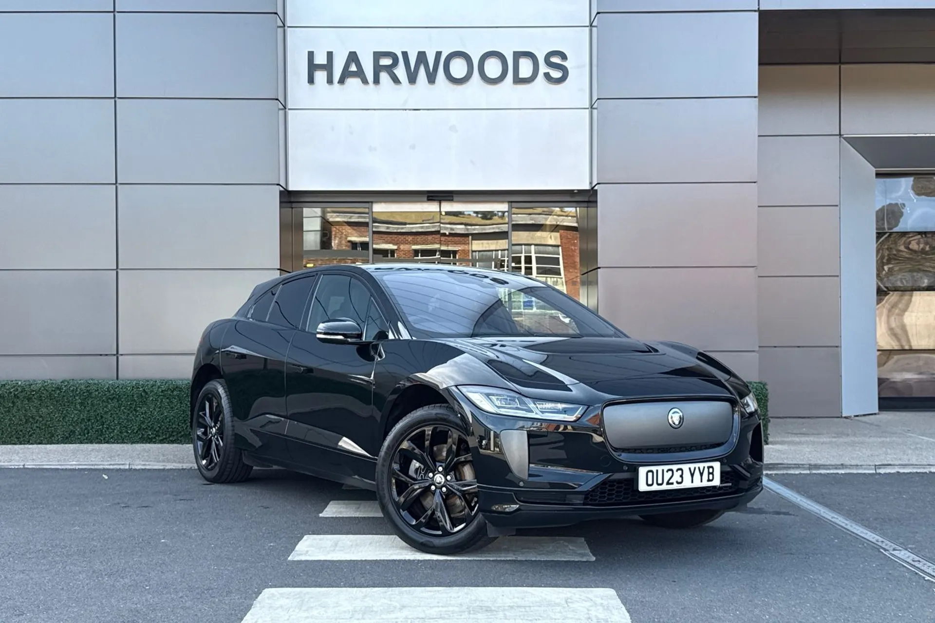 Jaguar I-PACE focused image