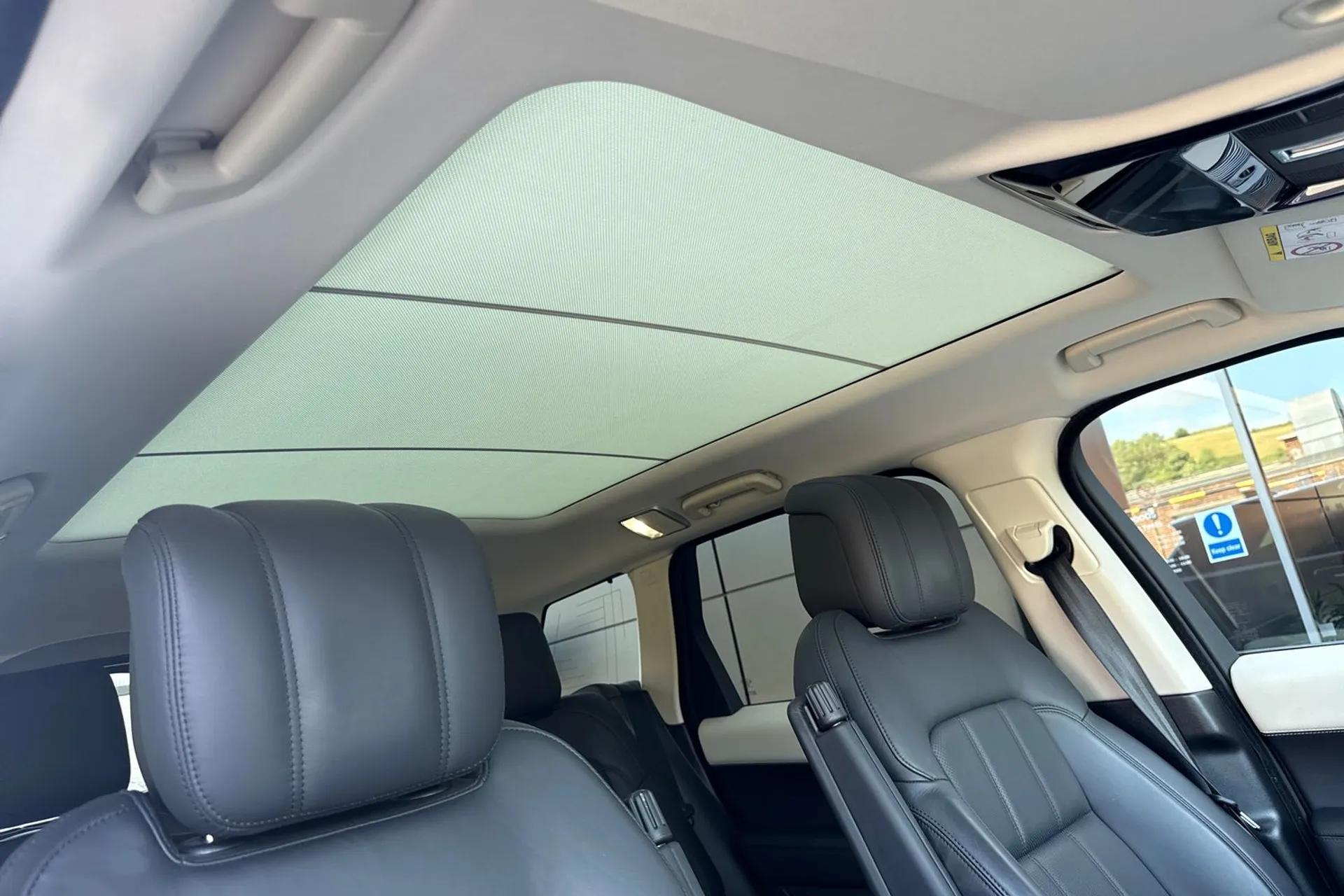 LAND ROVER RANGE ROVER SPORT thumbnail image number 8