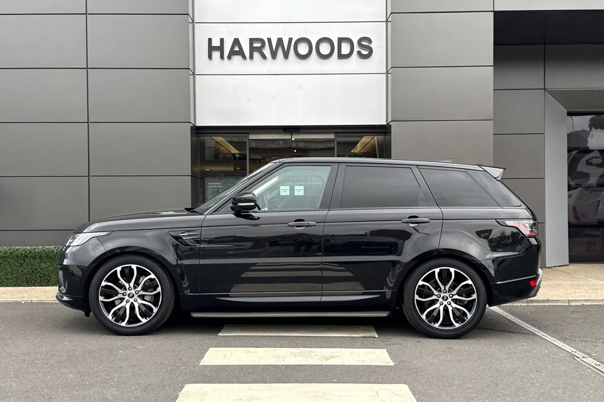 LAND ROVER RANGE ROVER SPORT thumbnail image number 12