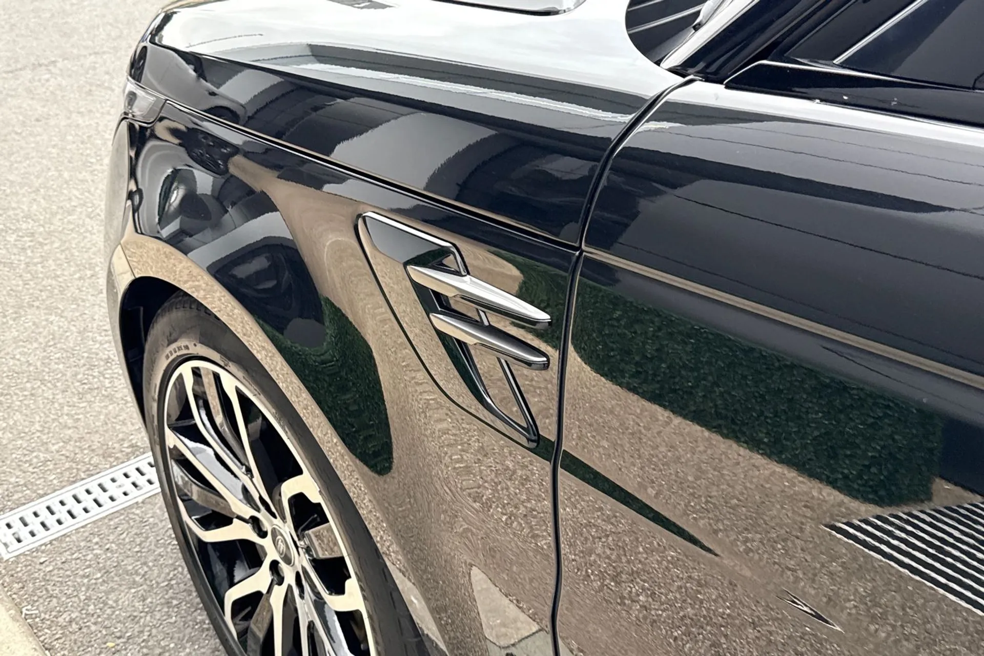 LAND ROVER RANGE ROVER SPORT thumbnail image number 25