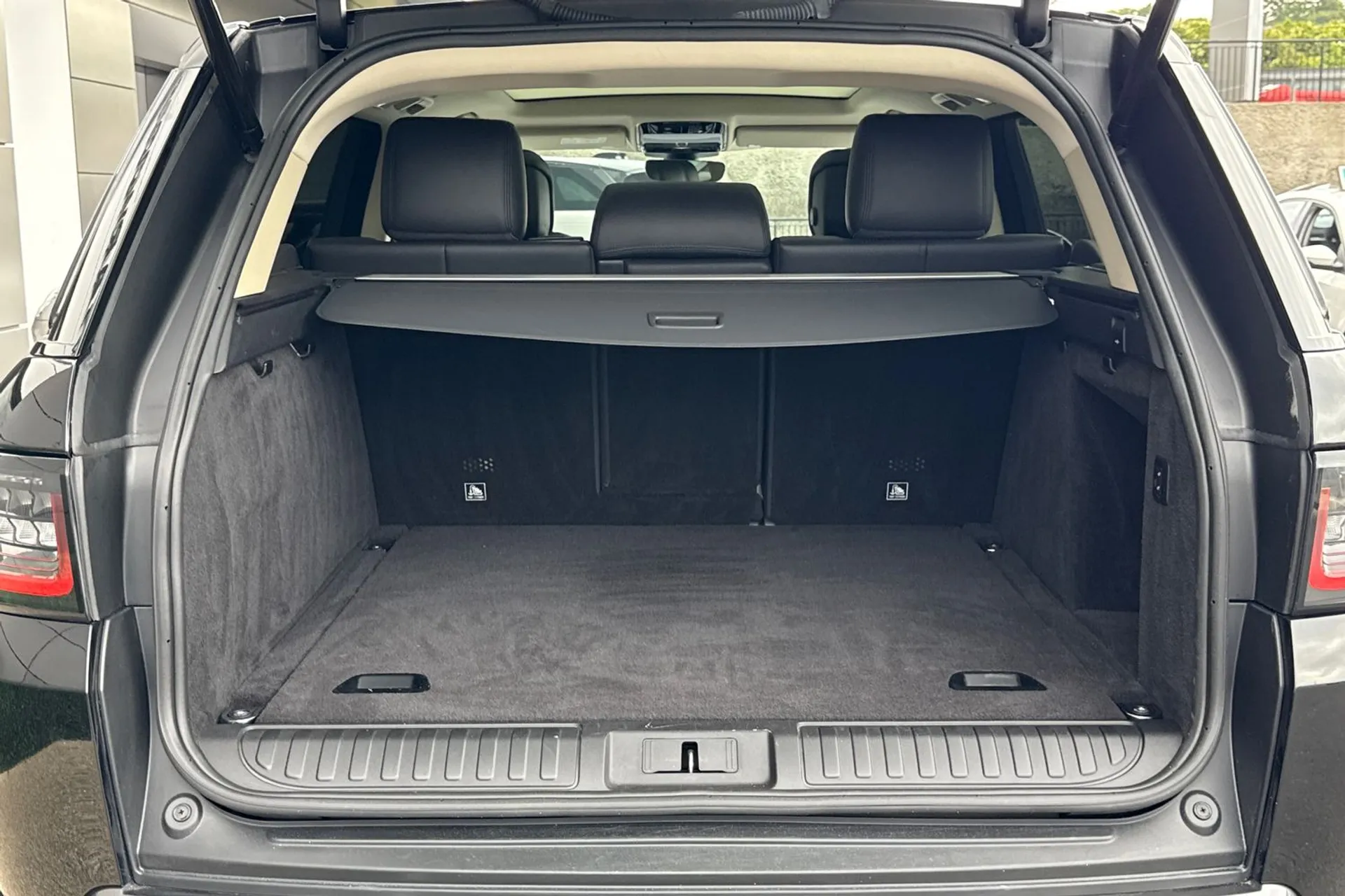 LAND ROVER RANGE ROVER SPORT thumbnail image number 35
