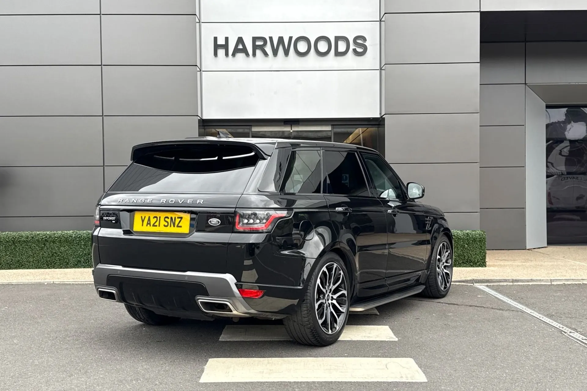 LAND ROVER RANGE ROVER SPORT thumbnail image number 7
