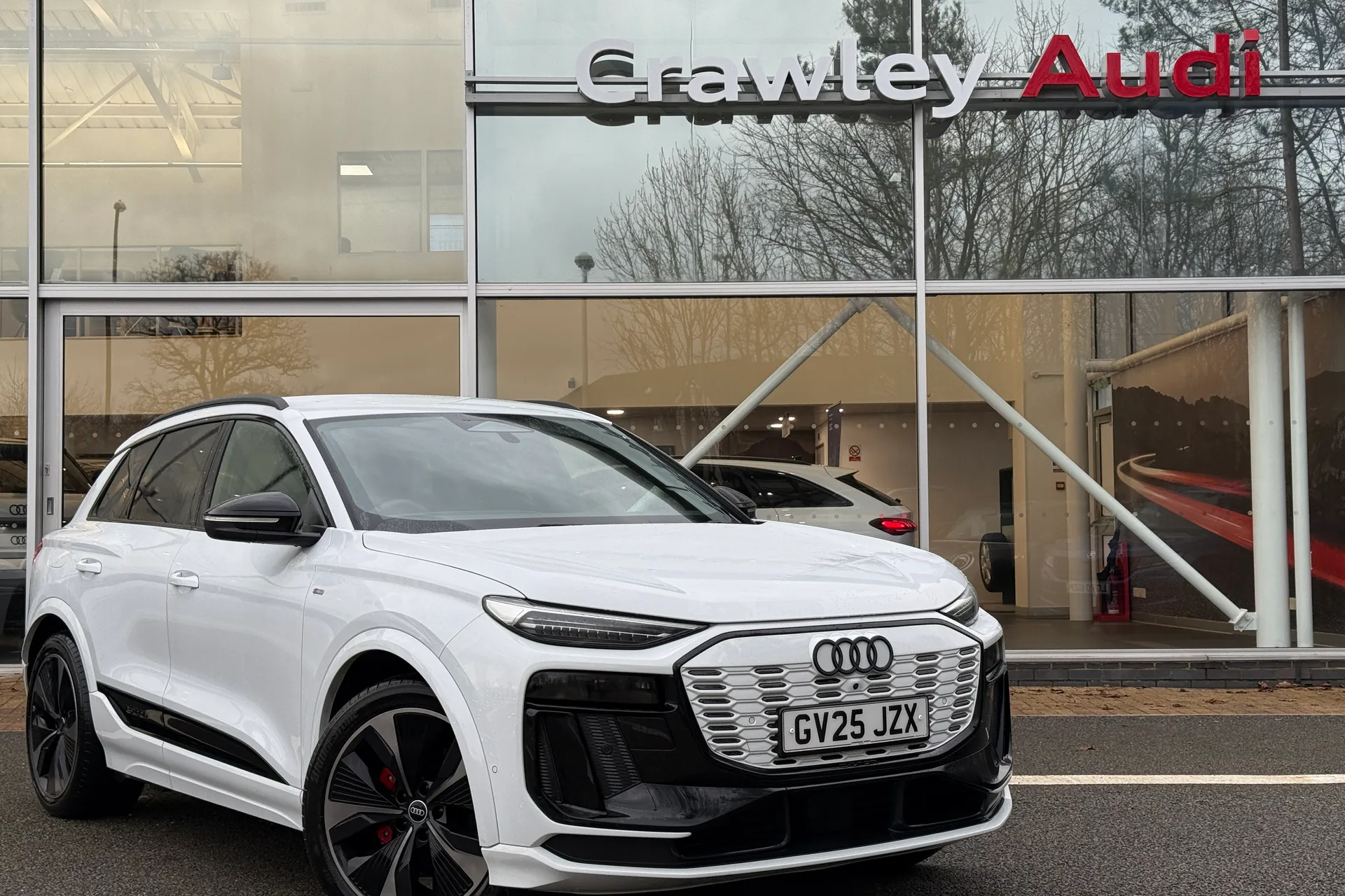 Audi Q6 focused image