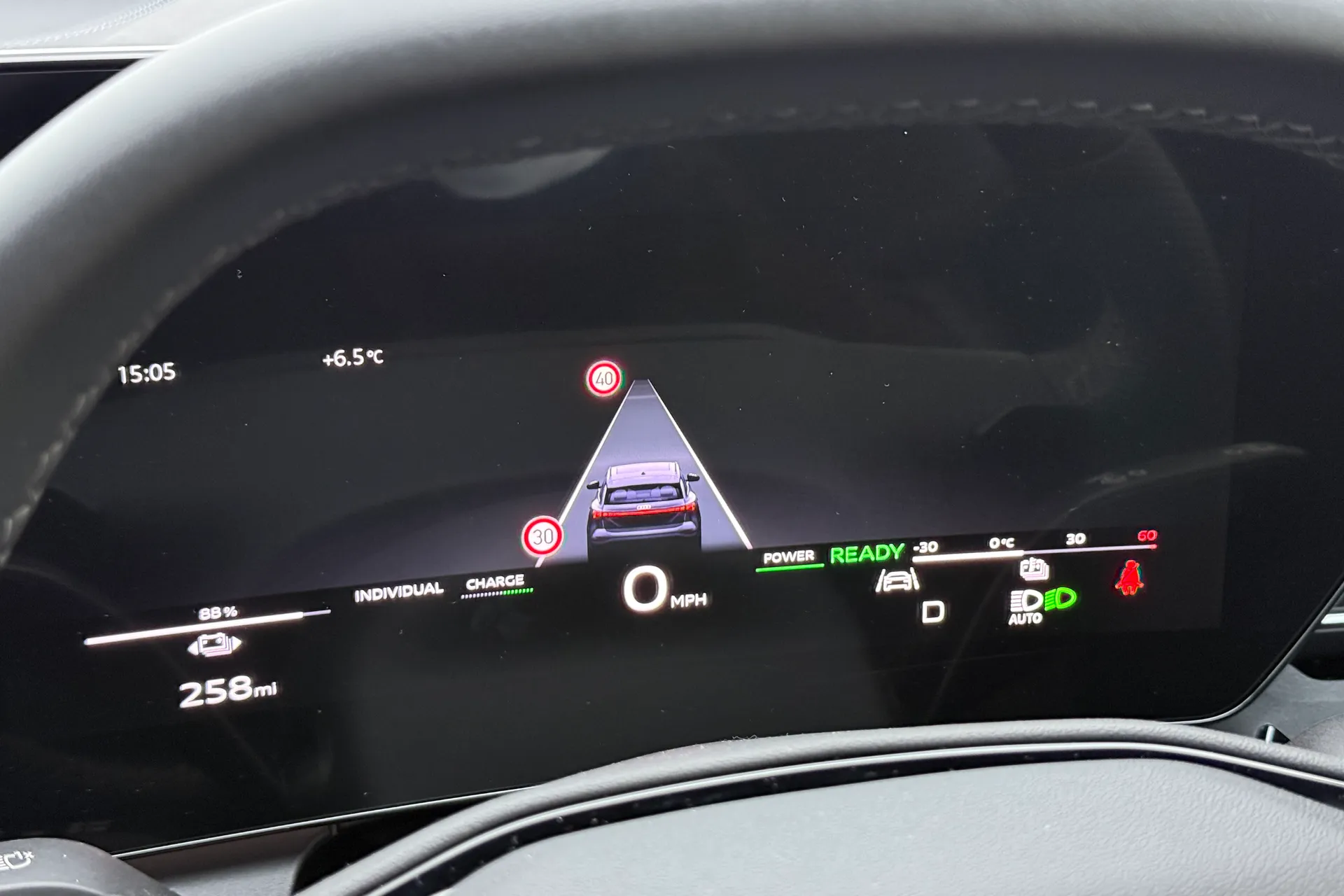 Audi Q6 thumbnail image number 54