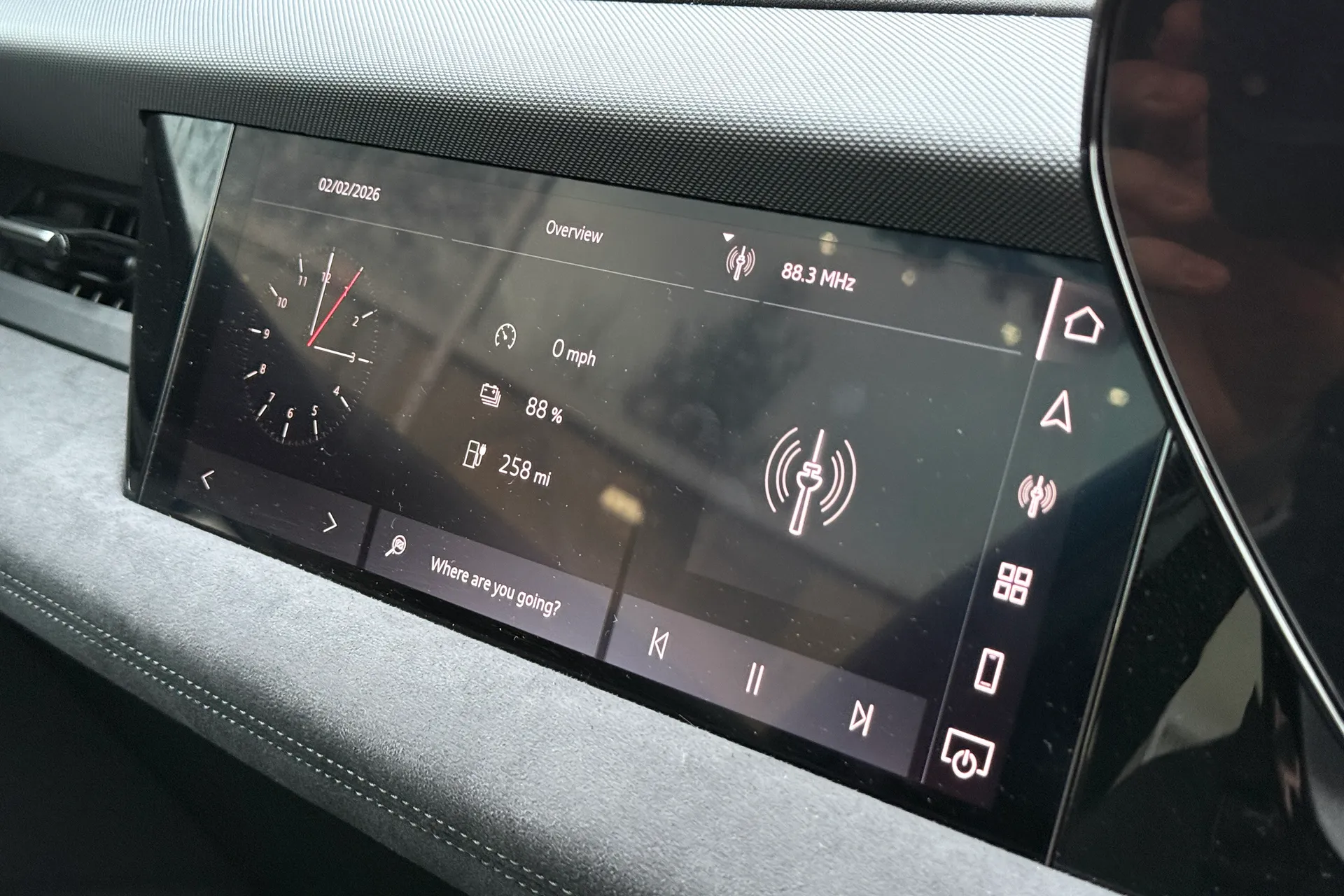 Audi Q6 thumbnail image number 18