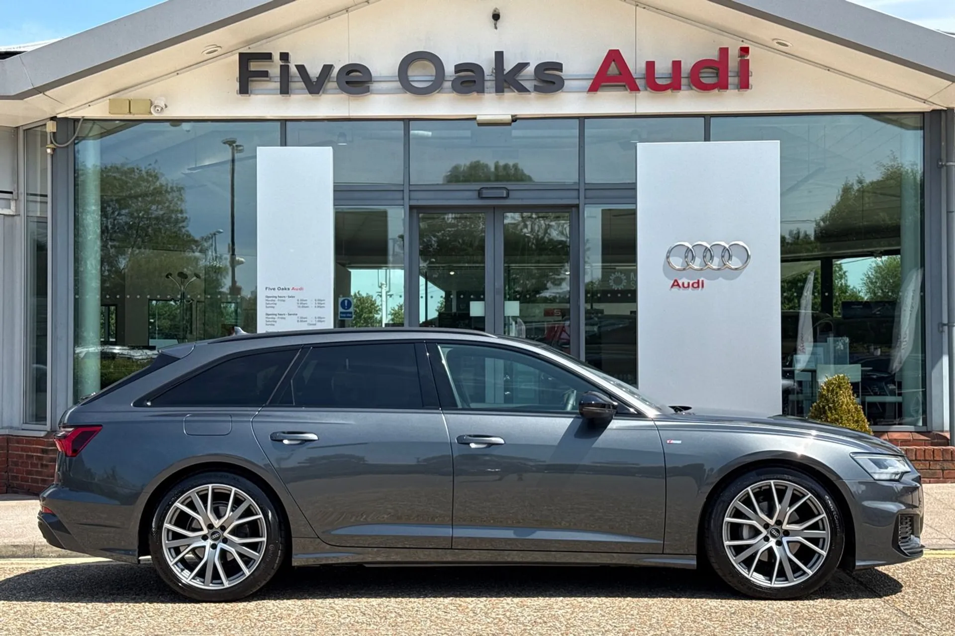 Audi A6 thumbnail image number 2