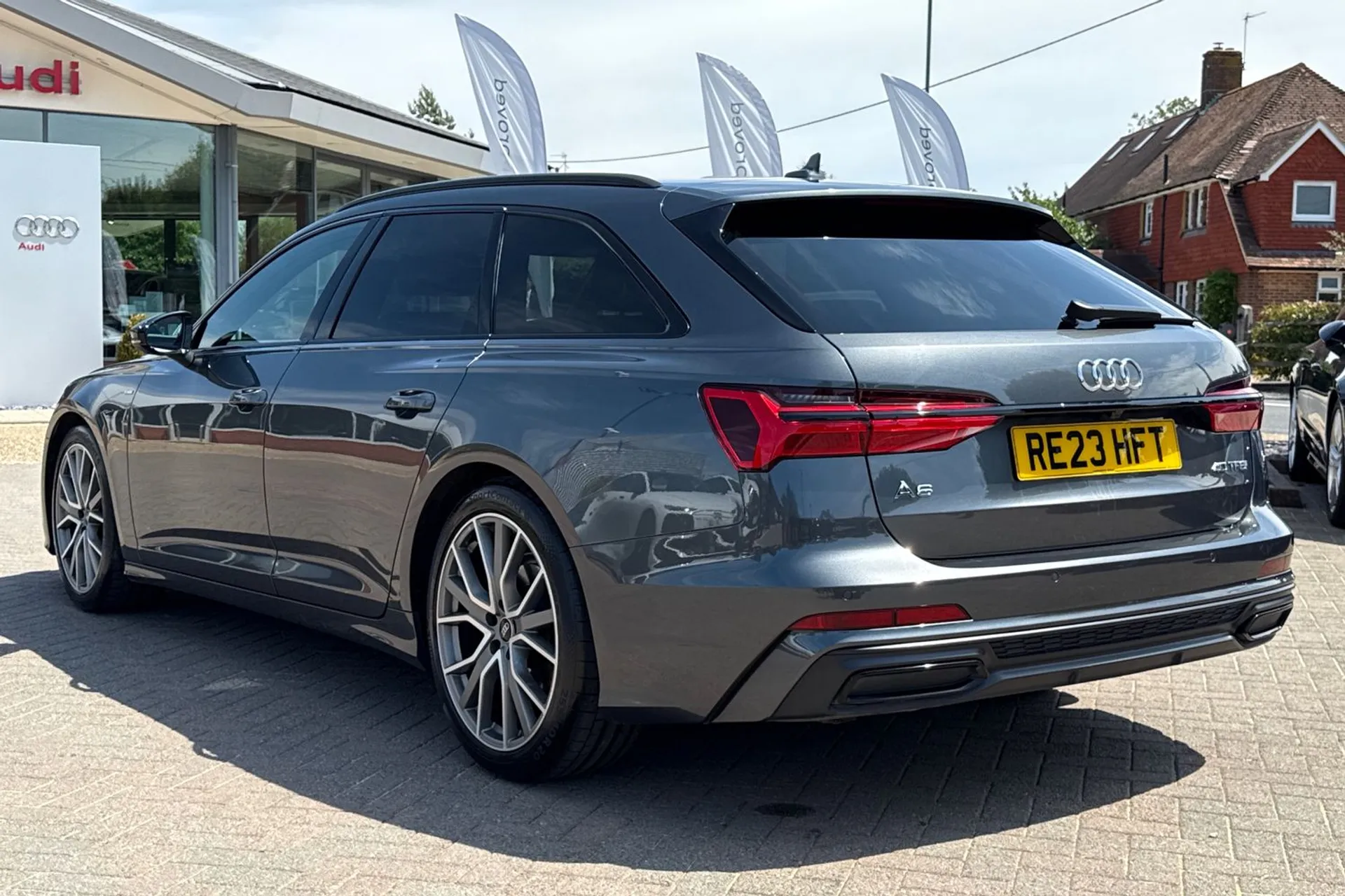Audi A6 thumbnail image number 6