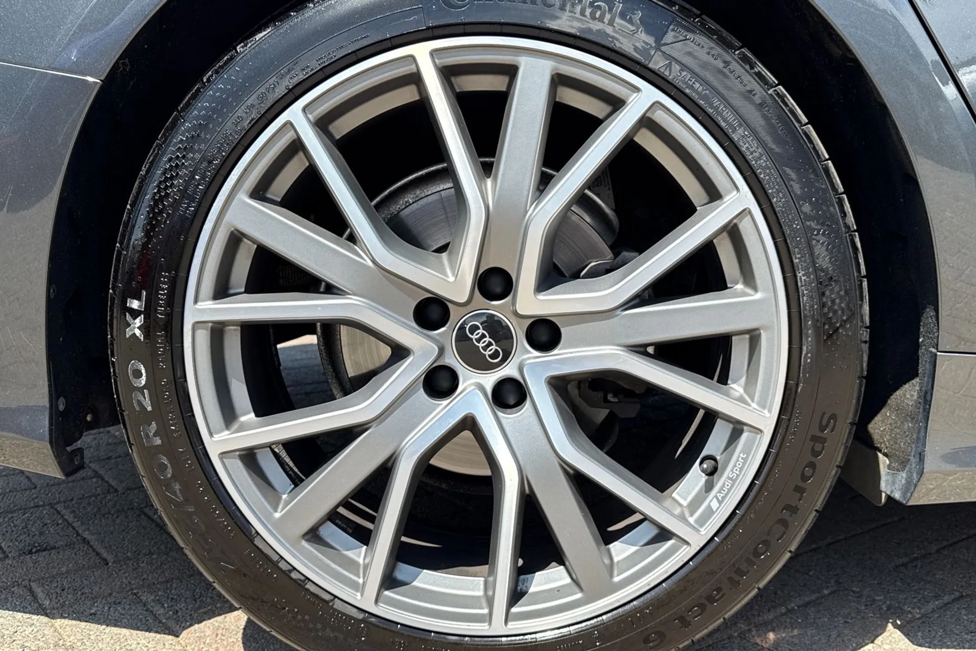 Audi A6 thumbnail image number 8
