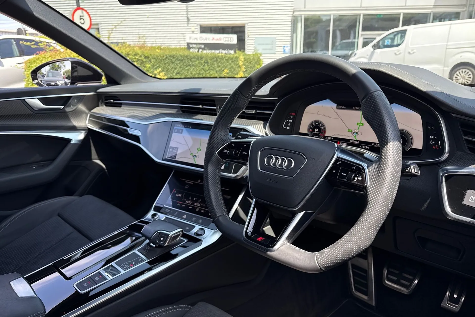 Audi A6 thumbnail image number 28