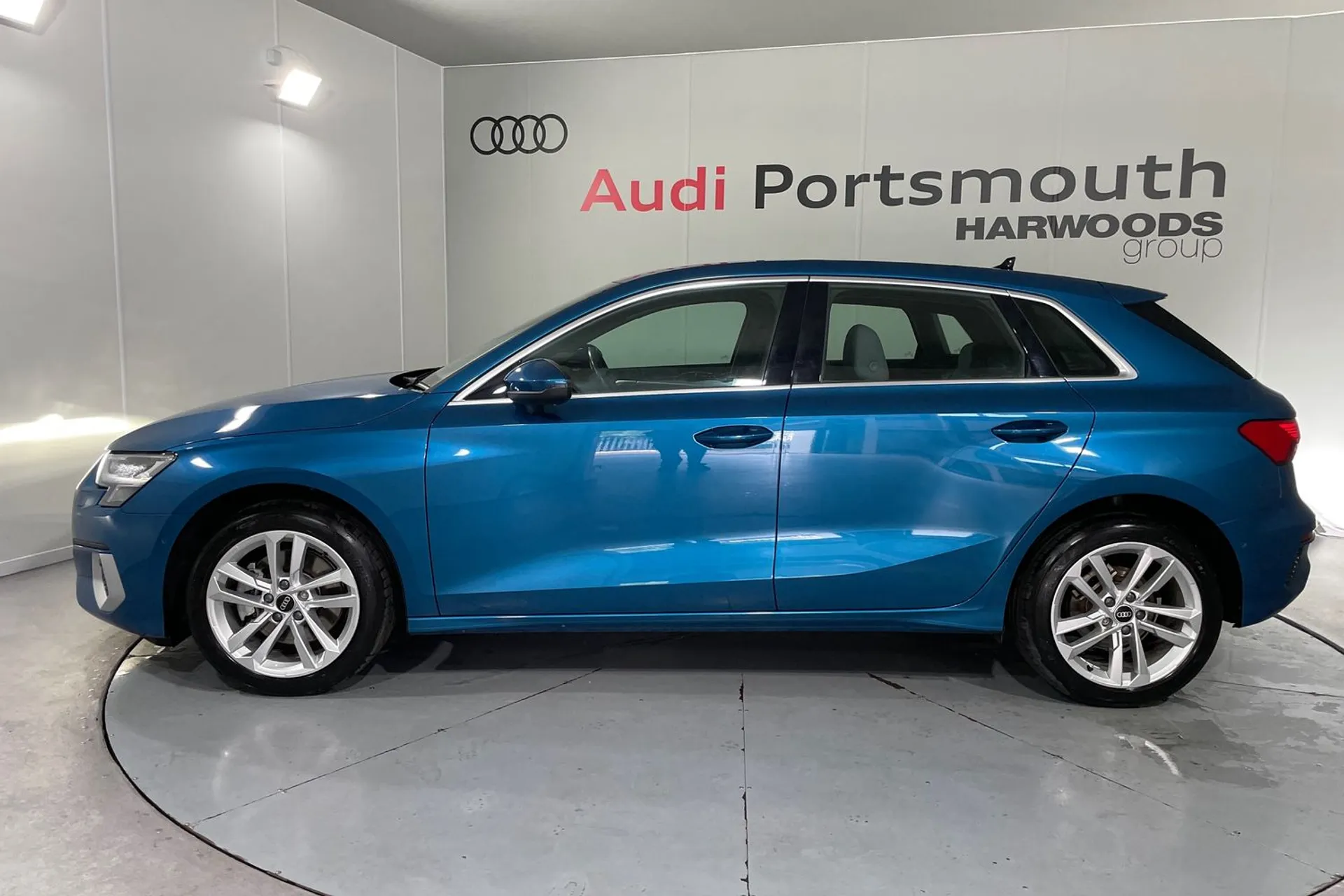 Audi A3 thumbnail image number 11