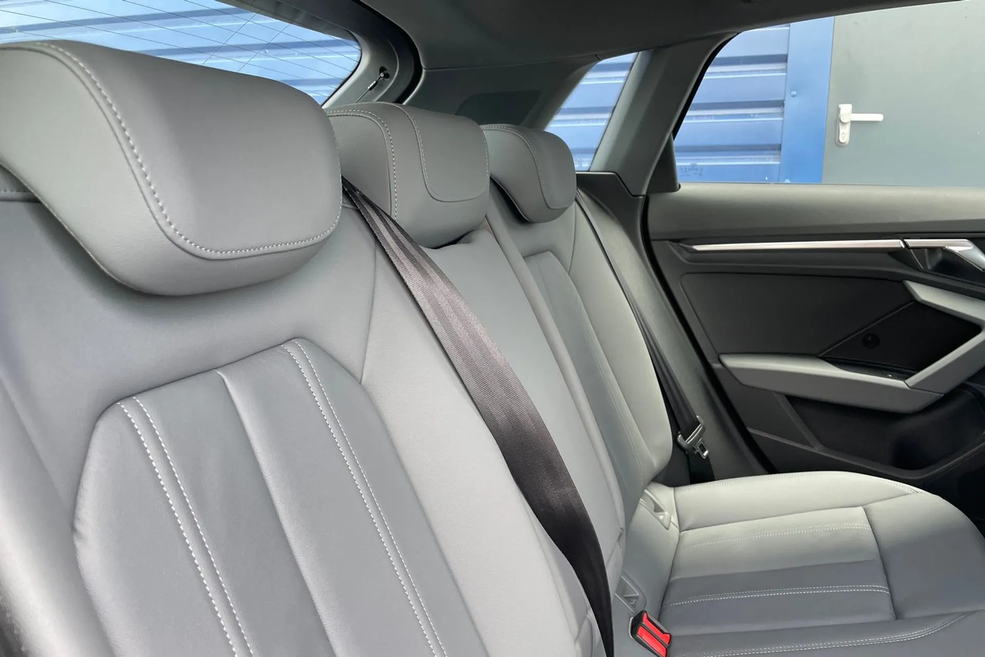 Audi A3 thumbnail image number 21