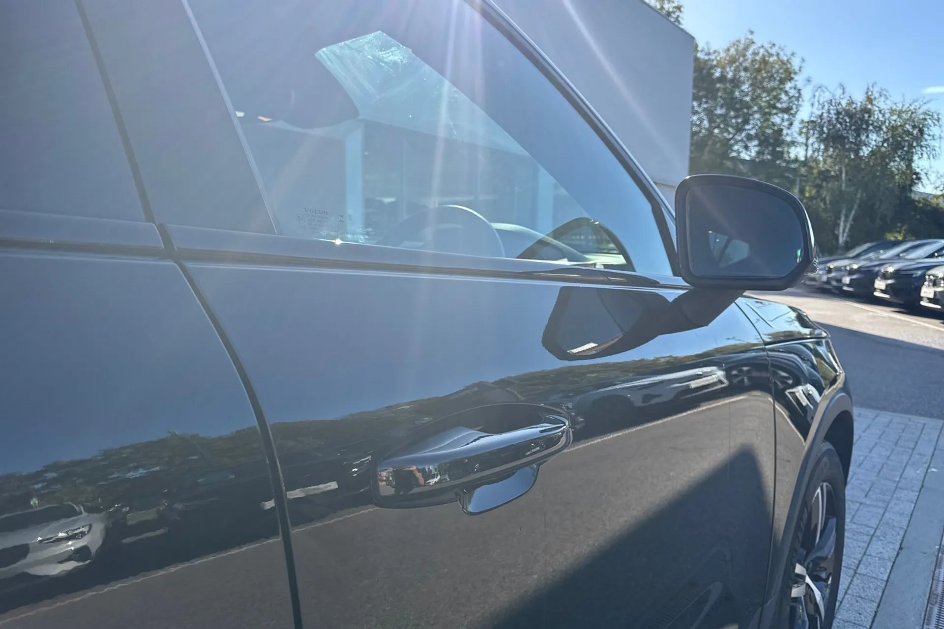 Volvo XC40 thumbnail image number 16