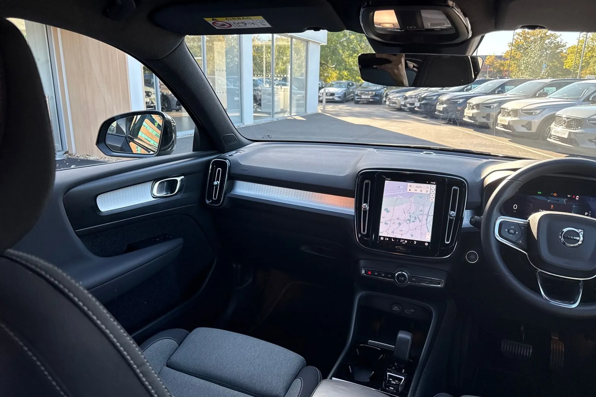 Volvo XC40 thumbnail image number 31